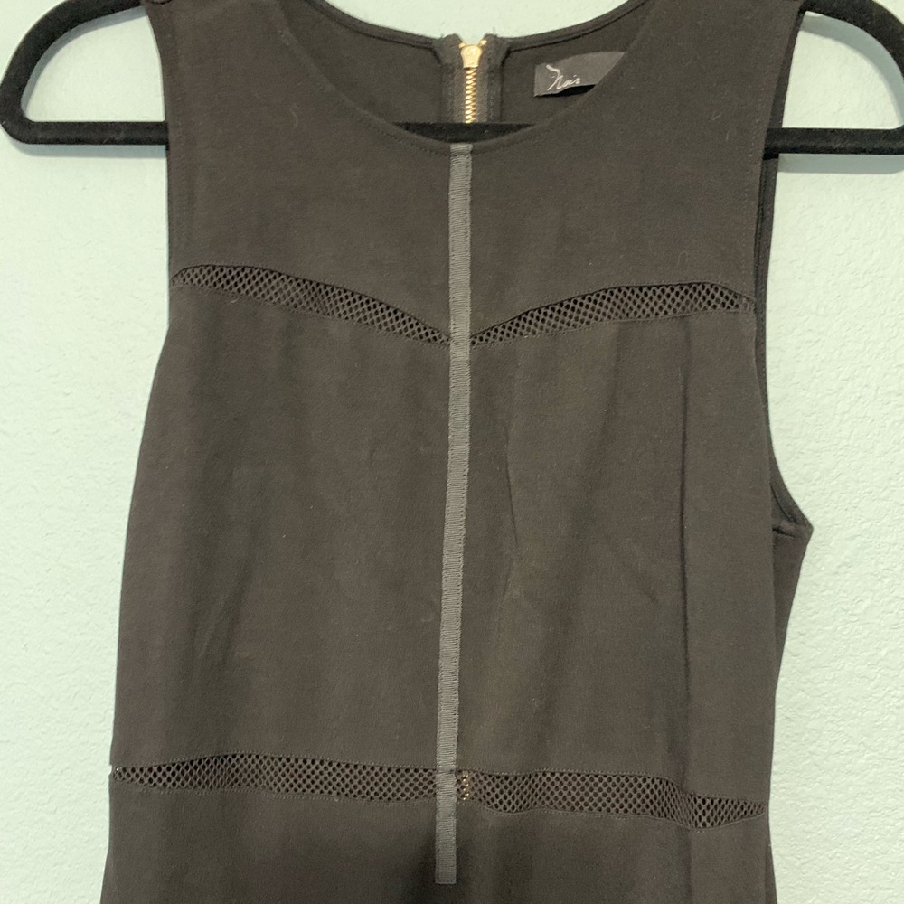 Mesh cutout dress - Picture 4 of 7